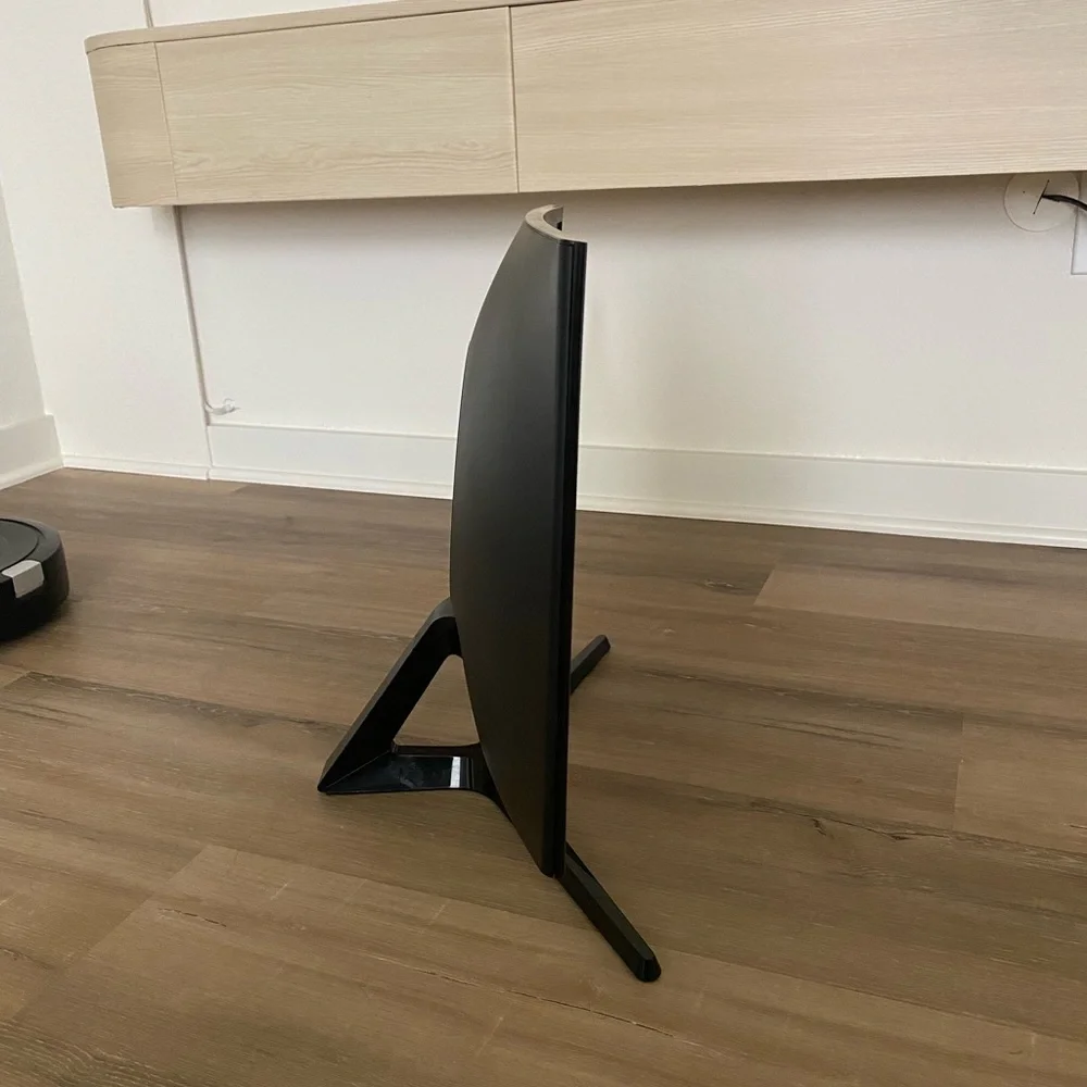 SAMSUNG 24
